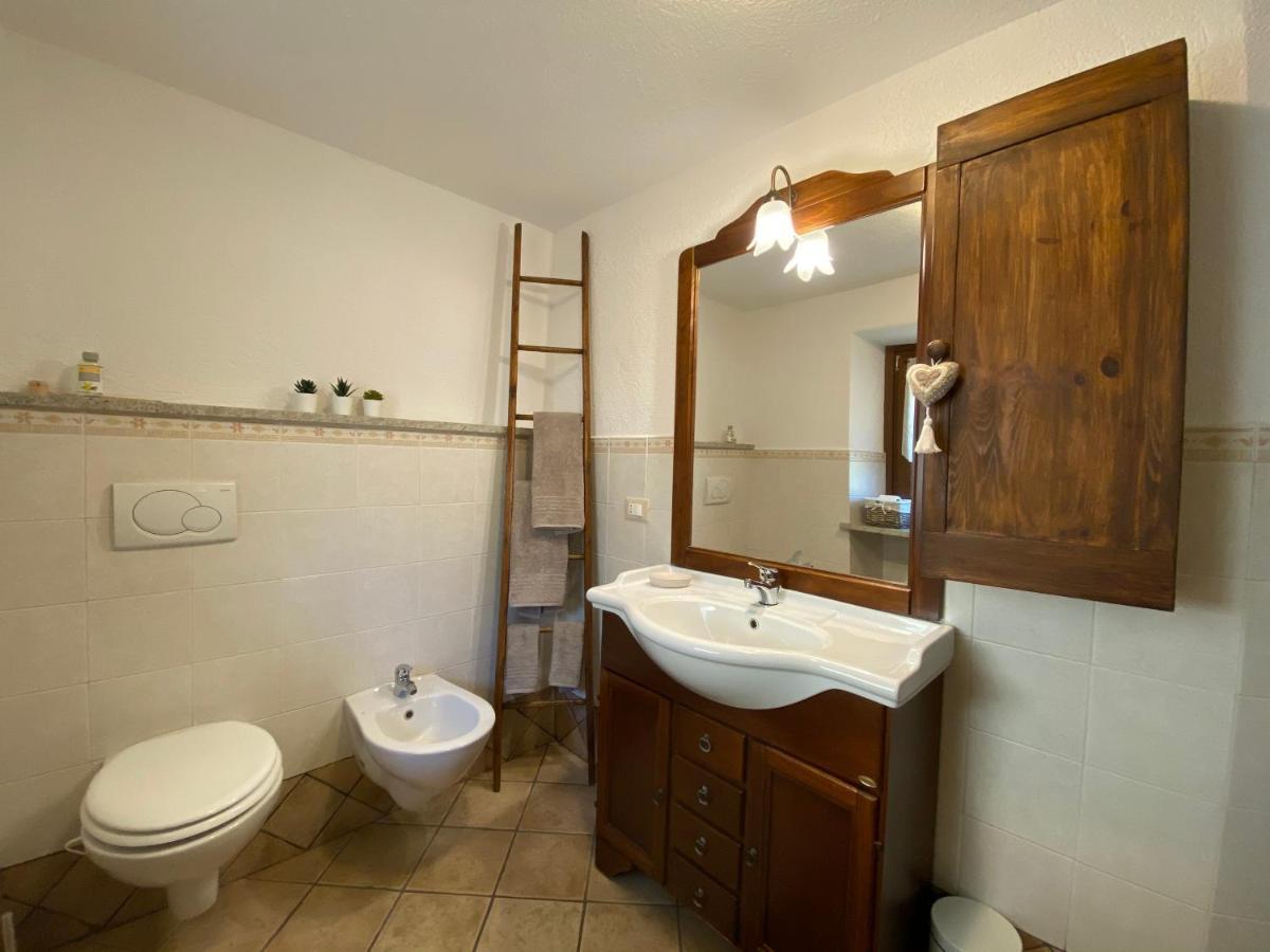 Appartement Grenier du Coeur - Aoste Extérieur photo