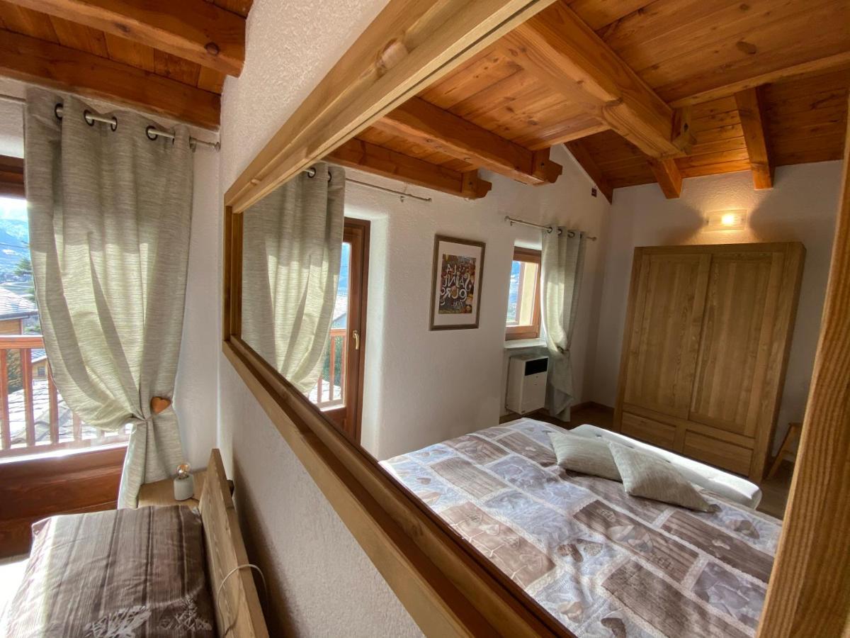 Appartement Grenier du Coeur - Aoste Extérieur photo