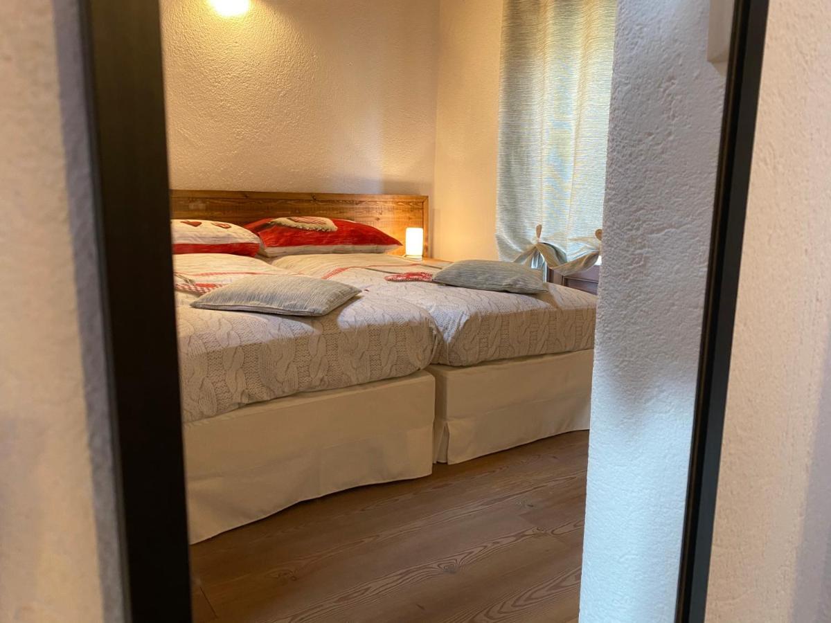 Appartement Grenier du Coeur - Aoste Extérieur photo