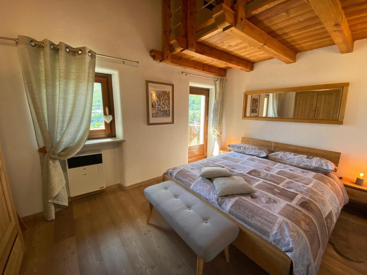 Appartement Grenier du Coeur - Aoste Extérieur photo