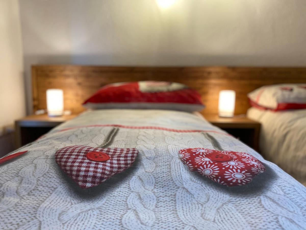 Appartement Grenier du Coeur - Aoste Extérieur photo